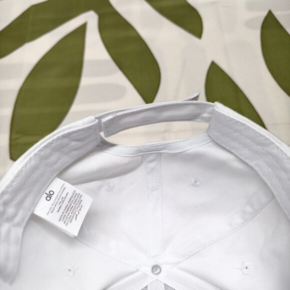 🔥NWT🔥 ALO Yoga Sport Baseball Cap | UPF 50+ Sun Protection - Picture 5 of 5